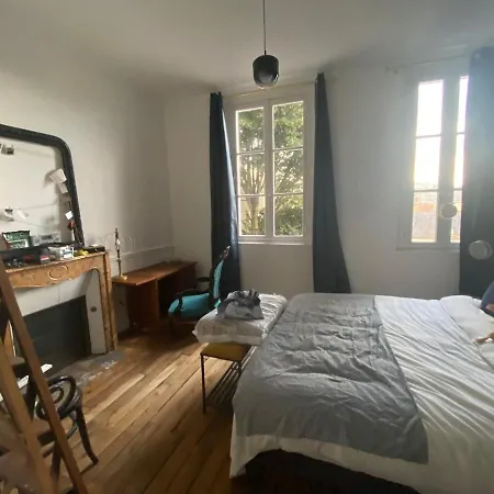 B&B Bleue Et Or 16m2 Dans 100m2 Centre 렌